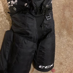 Junior Medium CCM QLT 230 Hockey Pants (Used)