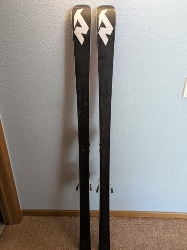 164 cm Nordica Dobermann GSJ Skis With Bindings Max Din 10 (Used)