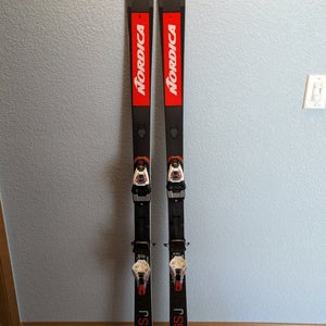 164 cm Nordica Dobermann GSJ Skis With Bindings Max Din 10 (Used)