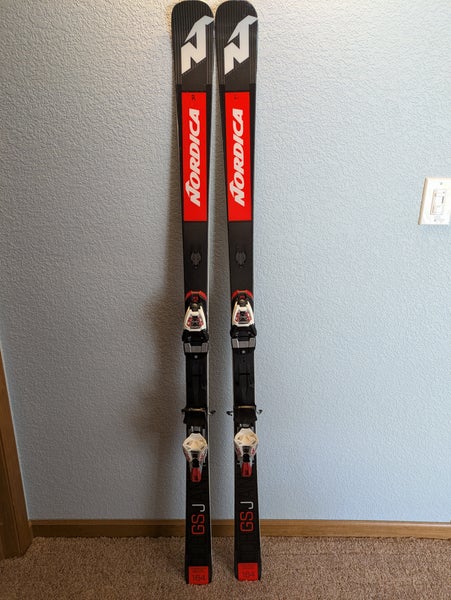164 cm Nordica Dobermann GSJ Skis With Bindings Max Din 10 (Used)