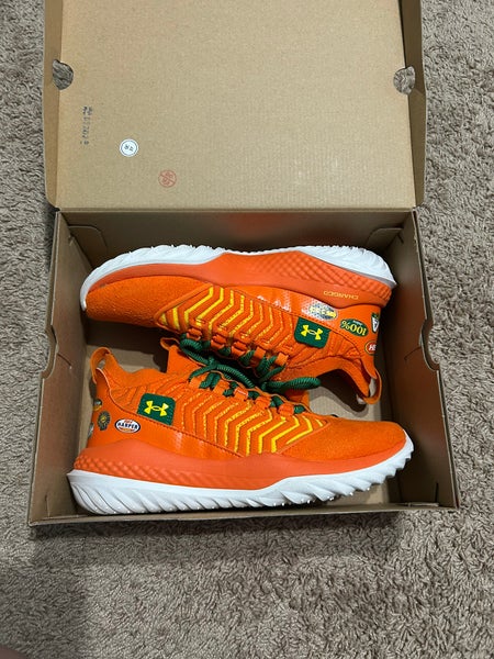 Orange Men's Size M 8.0 (W 9.0) Adult Under Armour Bryce harper High Top Turf Cleats (New)
