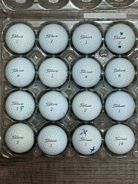 16 Titleist Pro V1 Golf Balls - 5A MINT CONDITION