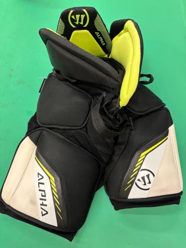 Black Senior Small Warrior alpha Hockey Pants (Used)