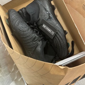 Black Men's Size M 9.0 (W 10.0) Nike Phantom GX Cleats (New)