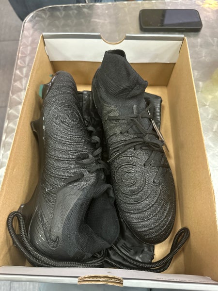 Black Men's Size M 9.0 (W 10.0) Nike Phantom GX Cleats (New)