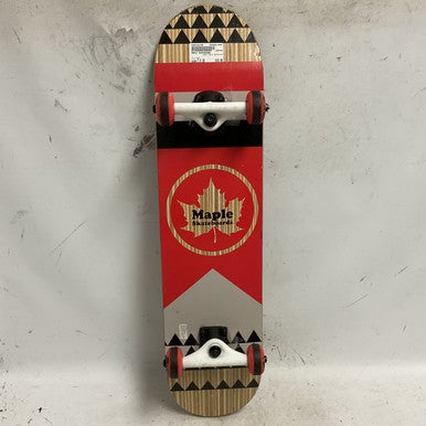 Used MAPLE Complete Skateboard Red 7 1/2" 11855-S000192156
