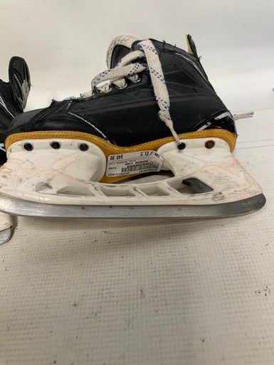 Used Bauer SUPREME S160 Junior Hockey Skate Junior 01.5 11823-S000034787