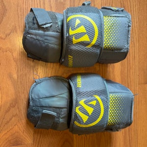 Warrior Ritual Knee Pads (Used)