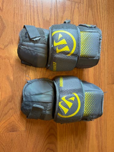 Warrior Ritual Knee Pads (Used)