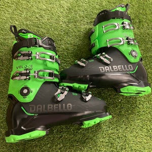 Mondo 28 & 28.5 Men's Dalbello veloce 130 GW Ski Boots Stiff Flex (New)