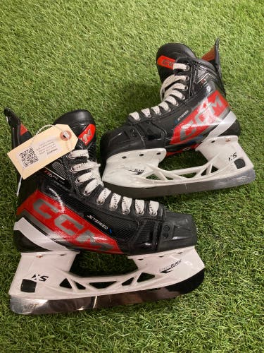 Junior CCM JetSpeed FT6 Pro Hockey Skates Regular Width Size 3 (Used)