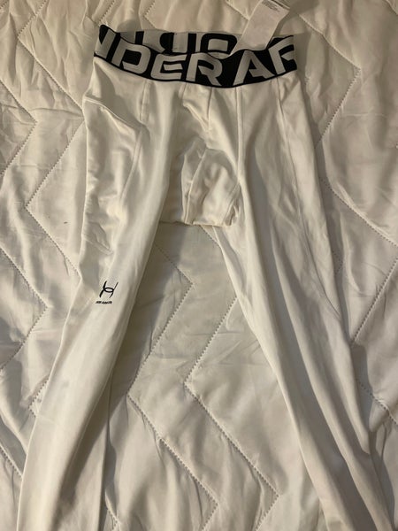White Small Adult Unisex Under Armour Compression (Used)