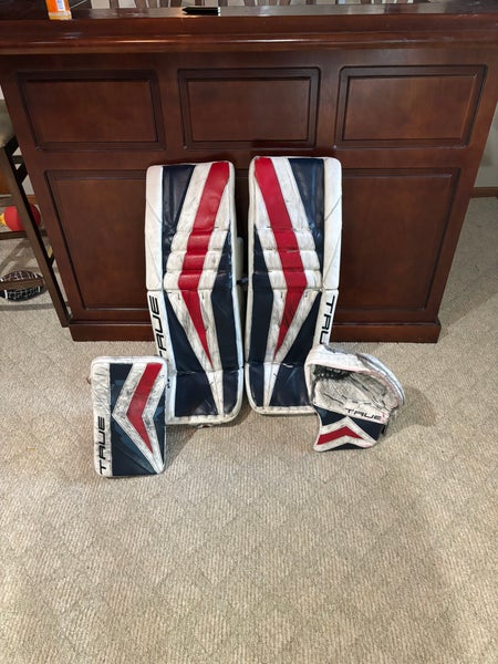 34" True Goalie Leg Pads (Used)