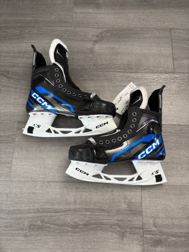 New CCM AS-V Pro Hockey Skates Regular Width Pro Stock Cal Burke 7