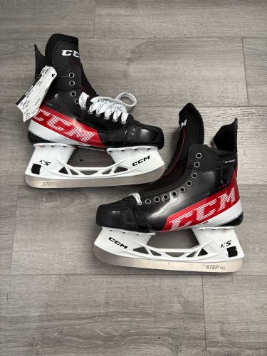 New CCM JetSpeed FT4 Pro Hockey Skates Regular Width Pro Stock Kadri 8.5