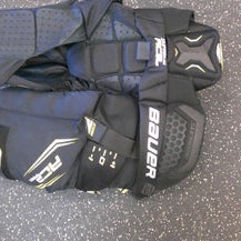 Used Bauer VAPOR 3X SHOULDER Junior Shoulder Pads SM 11339-S000195204