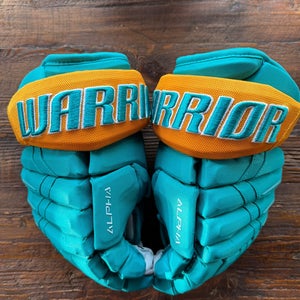 SJ Sharks Reverse Retro Warrior Alpha DX Gloves 13" Pro Stock (New)