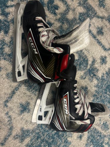 CCM Jetspeed FT460 Hockey Goalie Skates Size 4 (Used)