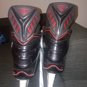 2015 Bauer Vapor 1X Hockey Skates Extra Wide Width 8.5 (Used)