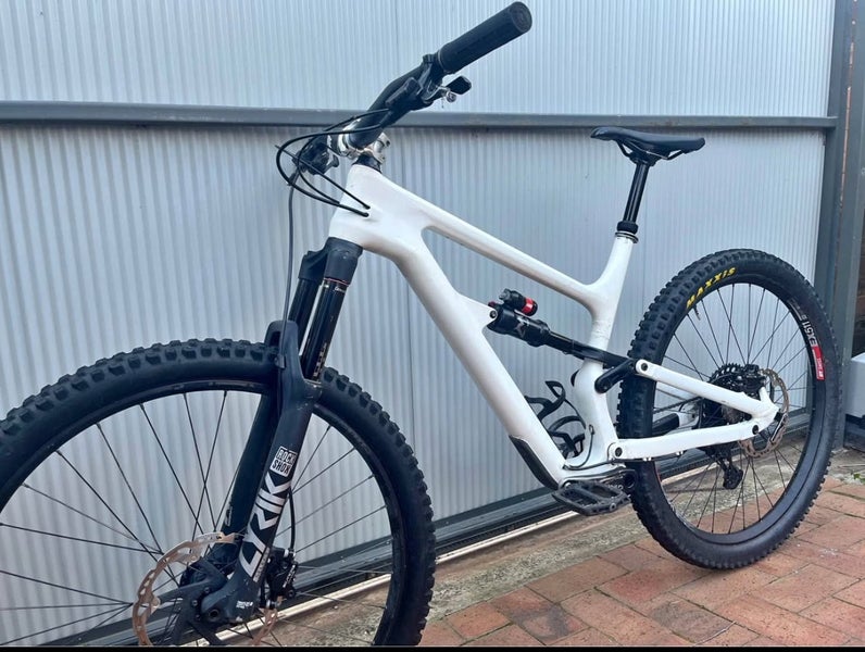 Cannondale Habit 5 Mountain Bike