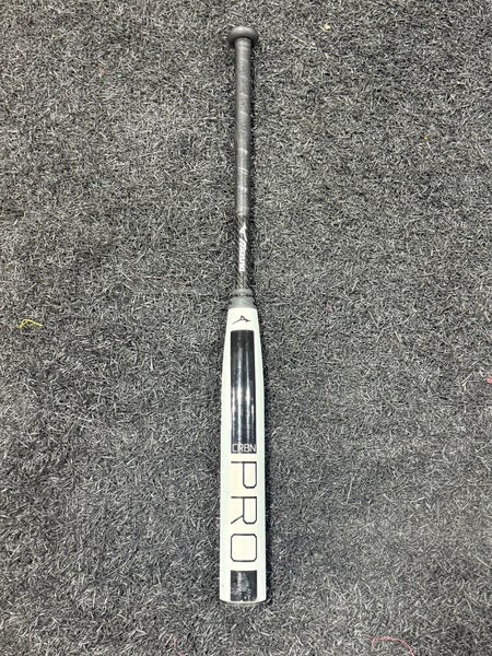 2025 Mizuno CRBN Pro Composite Bat (-11) 20 oz 31" (Used)