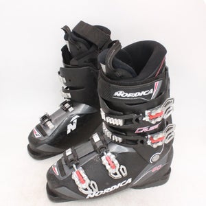 Nordica Cruise 60 Ski Boots - Size 8.5 / Mondo 26.5 Used