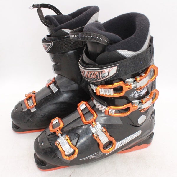 Tecnica Mega 8+ Ski Boots - Size 9.5 / Mondo 27.5 Used