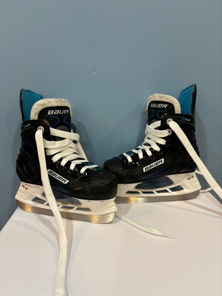 Bauer XLP Hockey Skates 9 (Used)