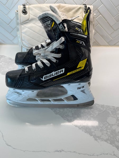 2024 Bauer Supreme M4 Hockey Skates Extra Wide Width Size 4.5 (Used)