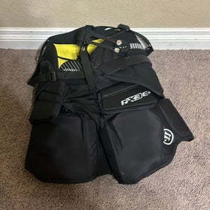 Intermediate Medium Warrior Ritual x3 E+ Hockey Goalie Pants (Used)
