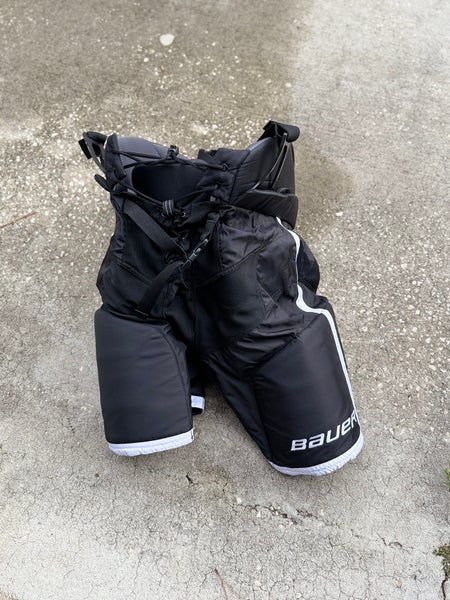 Blackhawks Winter Classic size XL Bauer Hockey Pants Pro Stock (Used)