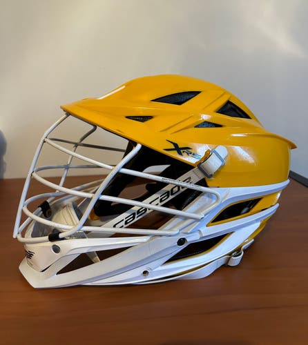 Cascade XRS Lacrosse Helmet Adult Golden yellow White