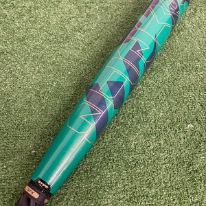2023 Louisville Slugger Meta Composite Bat BBCOR Certified (-3) Composite 30 oz 33" (Used)