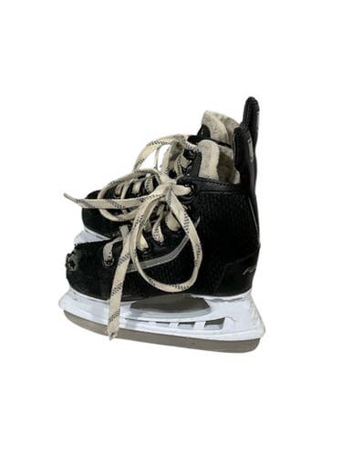 Used WinnWell AMP 300 Youth Hockey Skate Youth 10.0 11847-S000029896