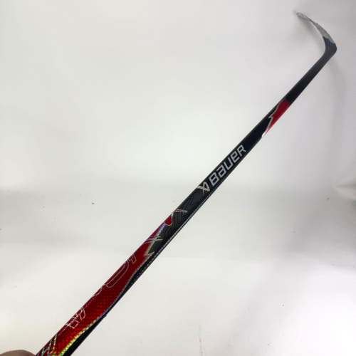 Repaired Right Handed Red Bauer Flylite - 77 Flex - P90tm Curve Grip #E449