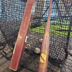 2025 Combat MFG Spec A1 Alloy BBCOR Certified Bat (-3) 31 oz 34" (New)