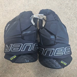 Bauer Vapor Hyperlite Gloves 12" (Used)