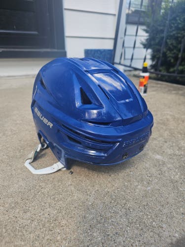 Medium Bauer Re-Akt 155 Helmet (Used)