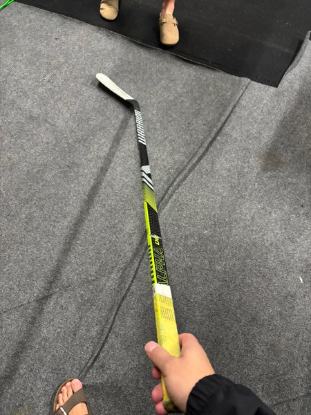 Senior Warrior Left Hand Hockey Stick Pro Stock (Used)