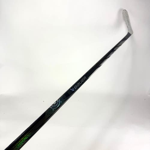 Repaired Left Handed Bauer Proto R - 77 Flex P28 Curve Grip - #434