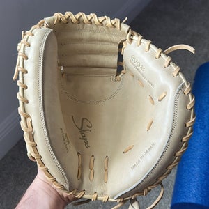 2025 Slaps Evo 33 RH Catcher's Mitt (New)