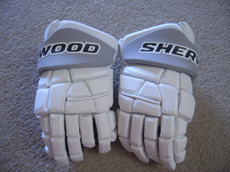 Excellent Like New Sher-Wood Code Encrypt 1 Pro Los Angeles  Pro Stock Senior Hockey Gloves 14"