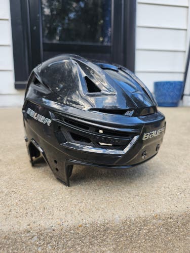 Large Bauer Re-Akt 155 Helmet (Used)