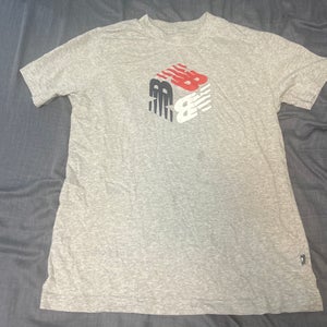 Gray Medium Men's New Balance Shirt (Used)