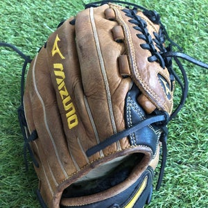 Mizuno Classic RH Infield Softball Glove 12" (Used)