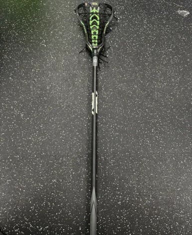 Used STX Crux 600 + COMP 10 Wmn Atk/Mid Complete Stick Black 11849-S000029799