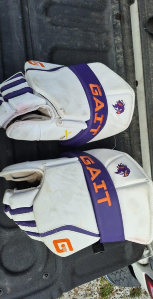 Halifax first season goalie gloves