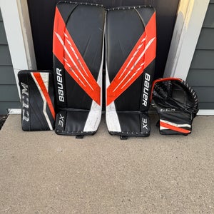 Small 33” Bauer Vapor 3X Goalie Leg Pads, glove and blocker(Used)