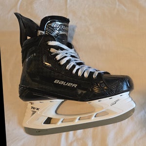 Bauer Supreme Mach Hockey Skates 6 (Used)