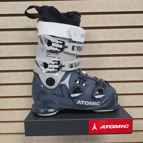 Atomic Hawx Magna 95 Ski Boots